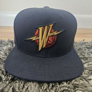 Mitchell & Ness Golden State Warriors Vintage Snapback Navy W/ Embroidered Logo